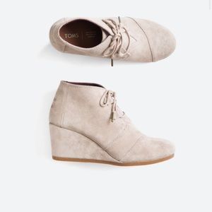 Toms/ Kala Suede Wedge Bootie